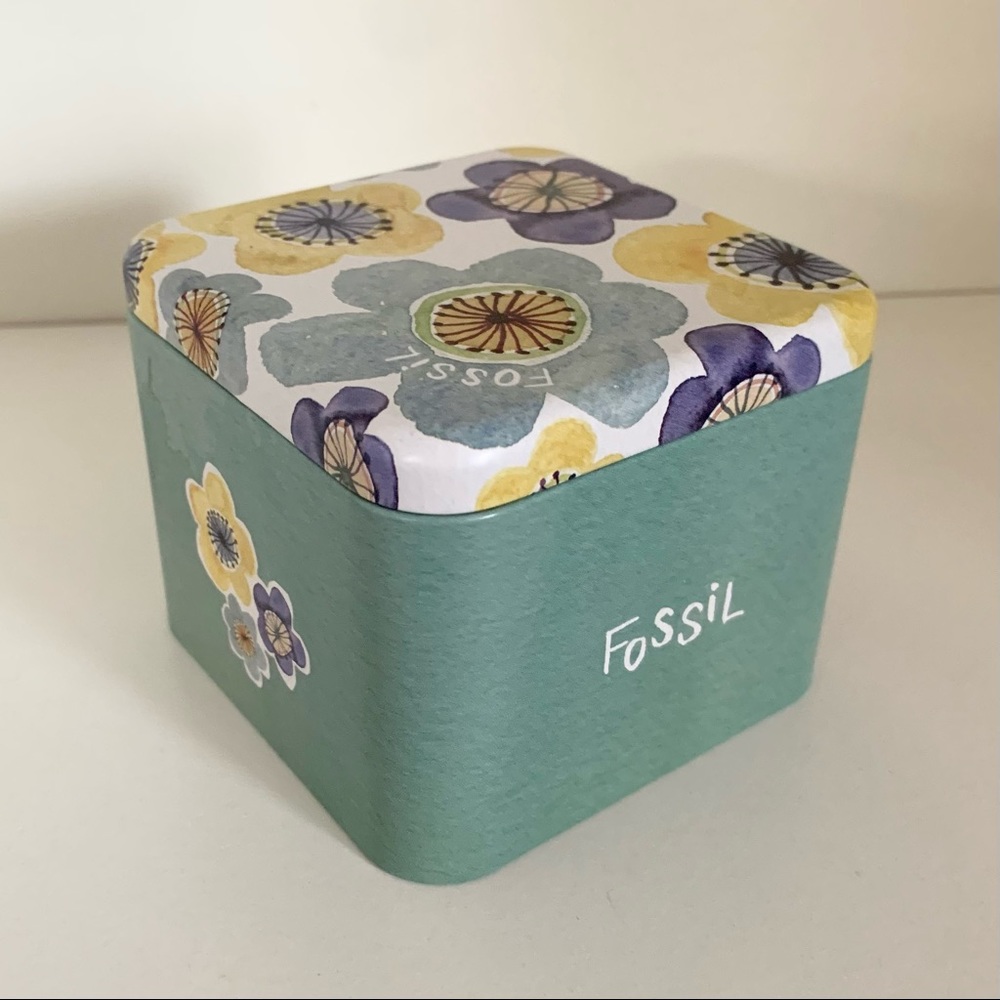 Vintage Fossil floral metal watch case storage box
